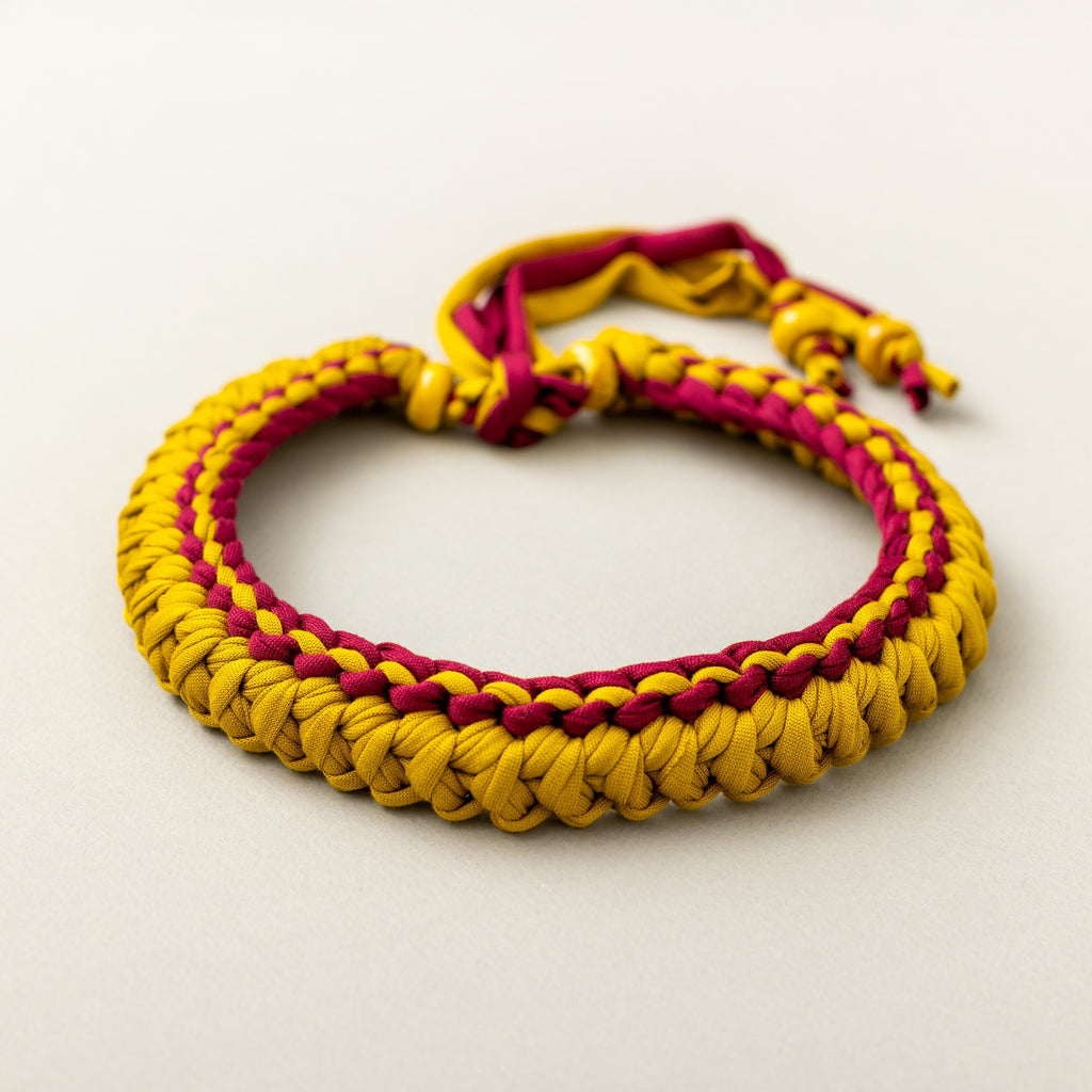 Collana senape e bordeaux