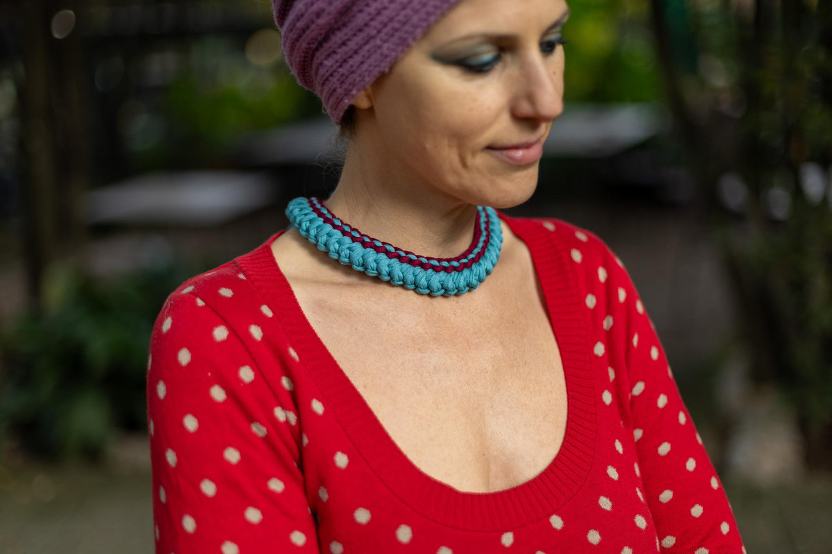 Collana verde acqua e bordeaux
