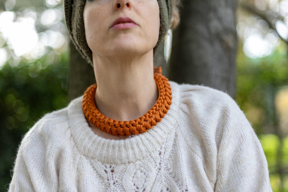 Collana cannella