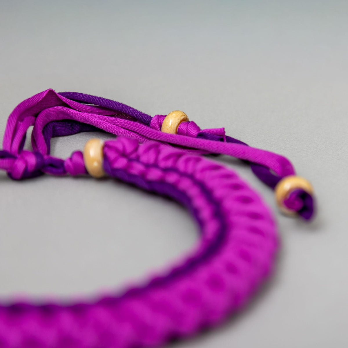 Collana ciclamino e viola