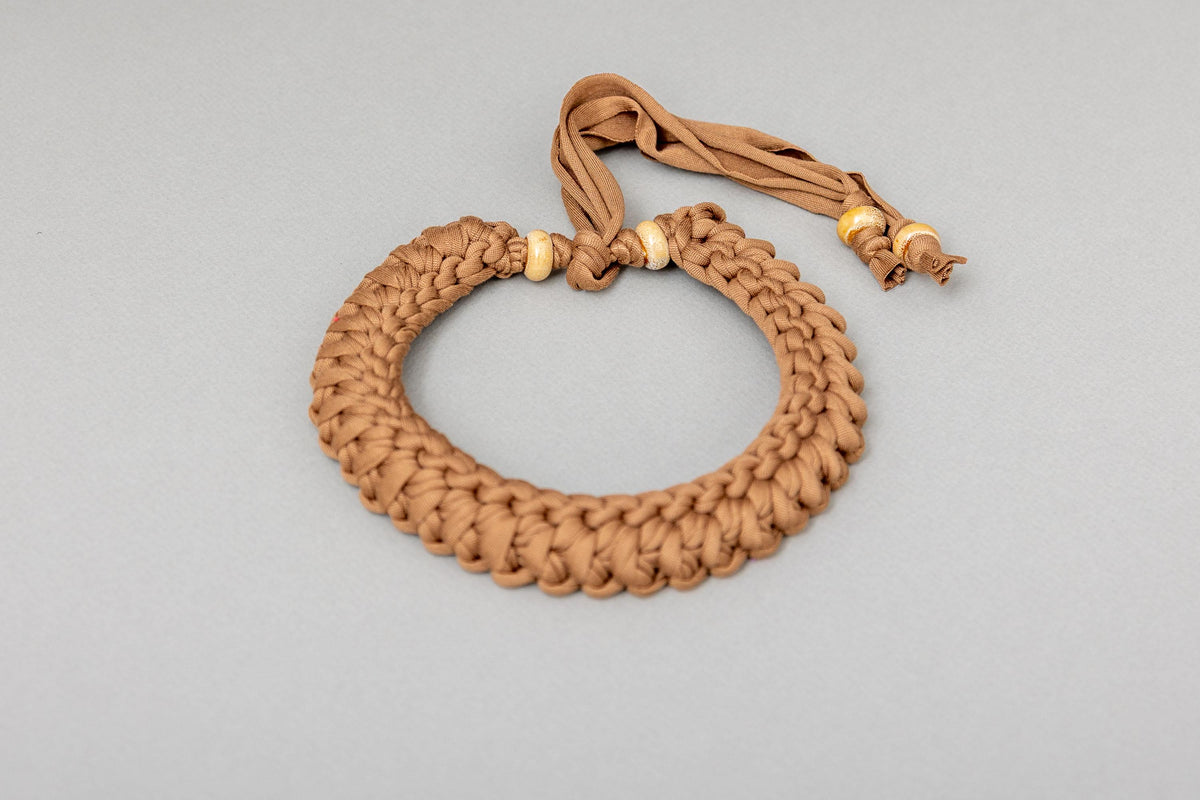 Collana fango