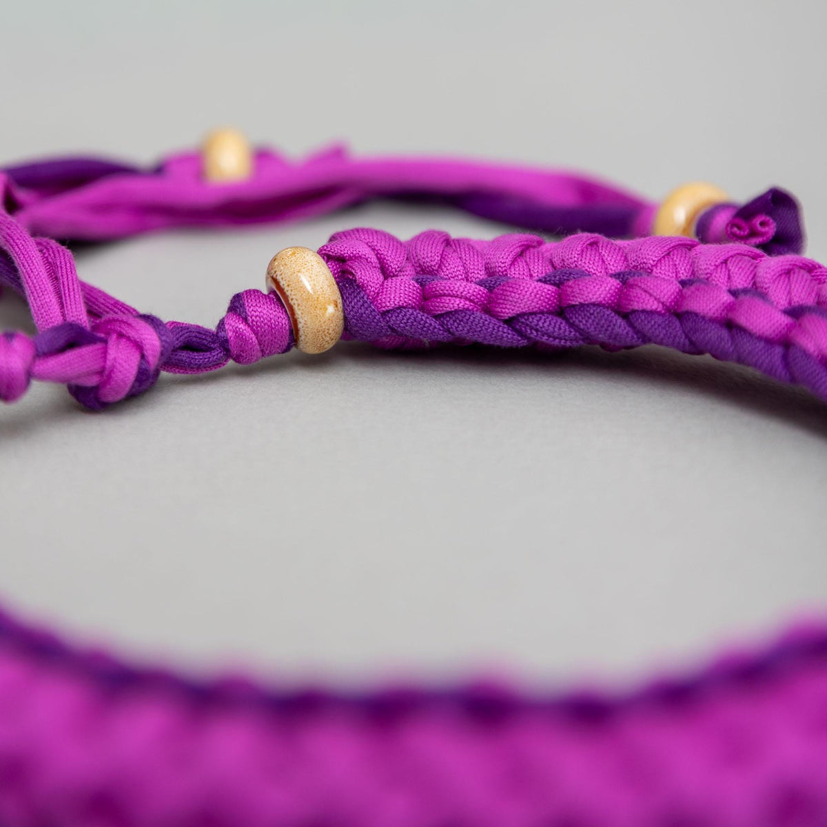 Collana ciclamino e viola