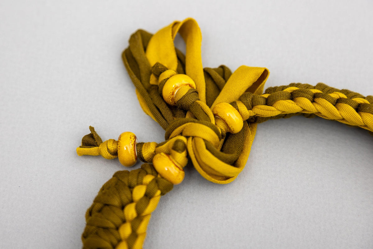 Collana verde militare e senape