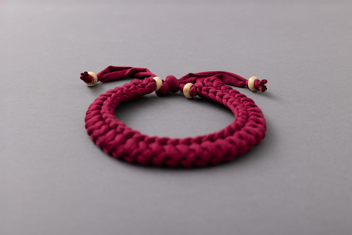 Collana rosso vino