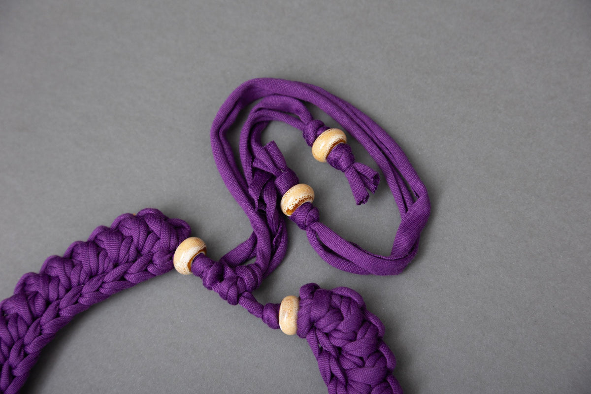 Collana viola intenso