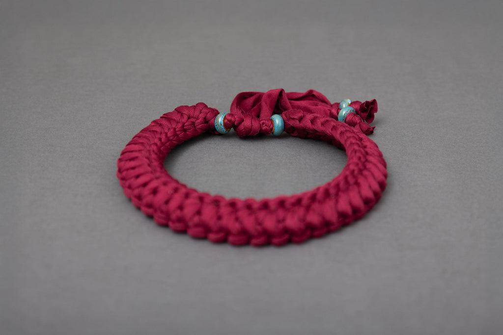 Collana rosso vino